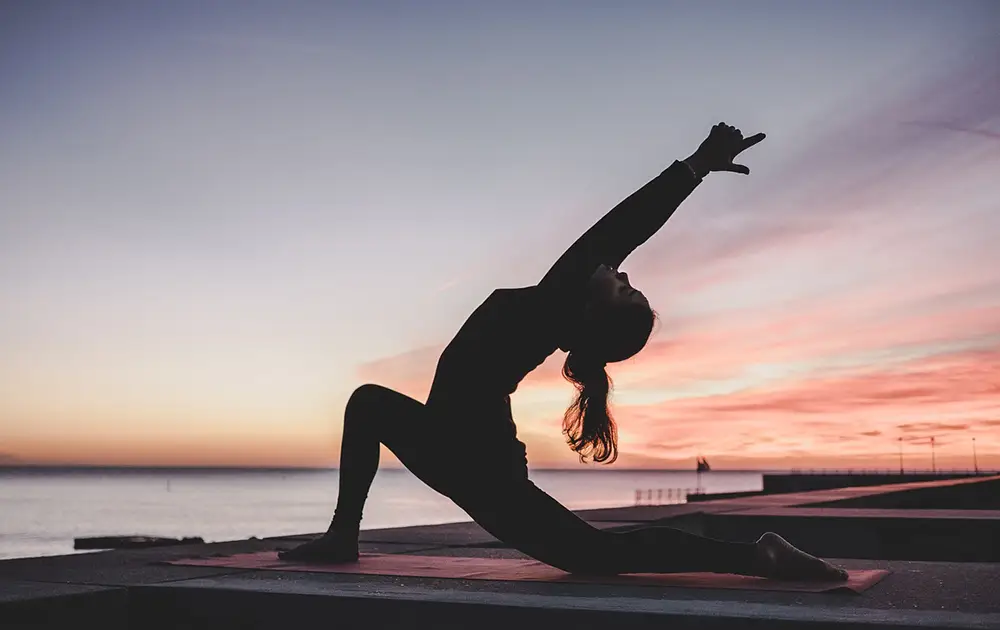 yoga en plein air, étirements